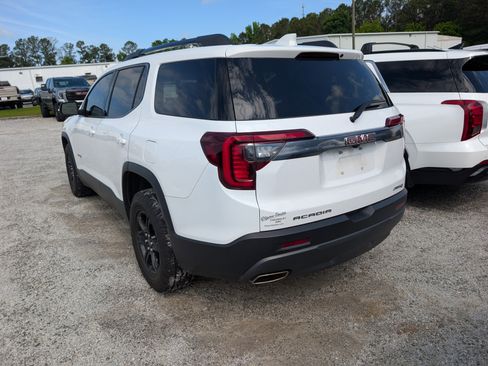 Used 2023 GMC Acadia AT4 w/ Preferred Package AWD/4WD image 4
