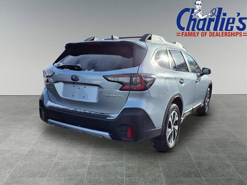 Used 2020 Subaru Outback Limited image 4