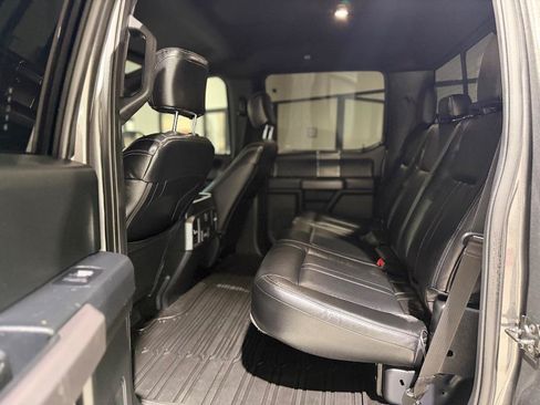 Used 2018 Ford F150 XLT w/ Equipment Group 302A Luxury RWD image 11