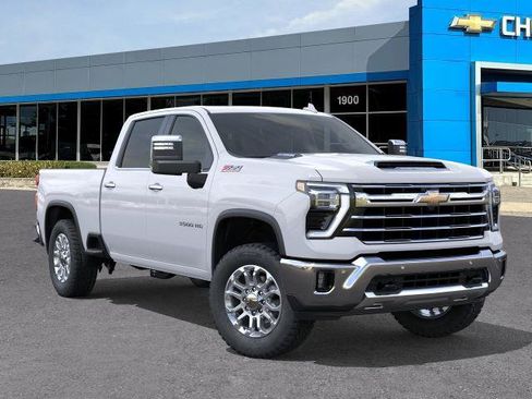 New 2026 Chevrolet Silverado 3500 LTZ AWD/4WD image 31
