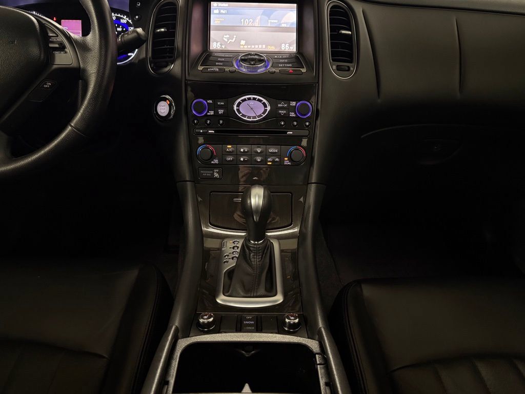 Used 2017 INFINITI QX50 AWD image 13