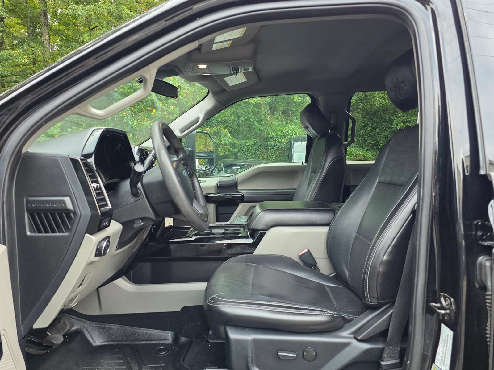 Used 2020 Ford F250 XLT w/ XLT Value Package AWD/4WD image 11