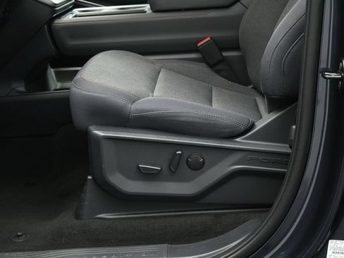 Certified 2025 Ford Expedition Max Active AWD/4WD image 11