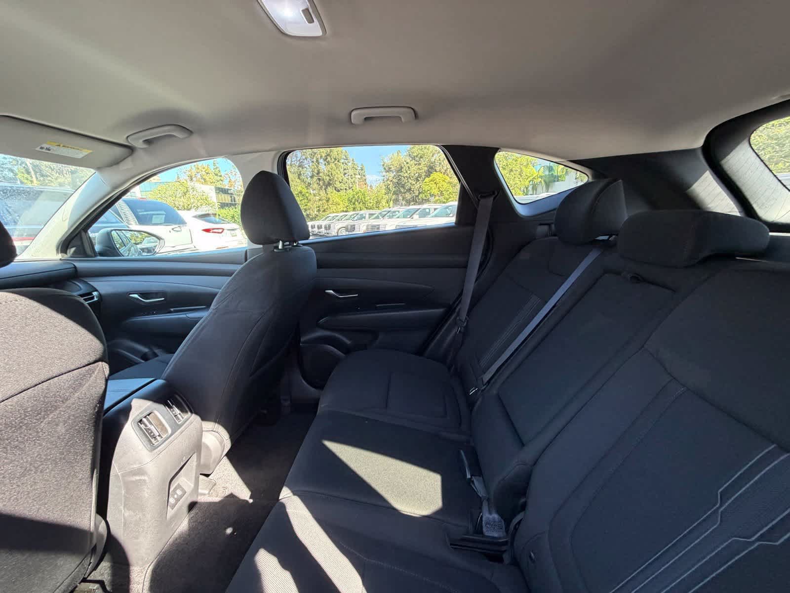 Used 2025 Hyundai Tucson SEL FWD image 4