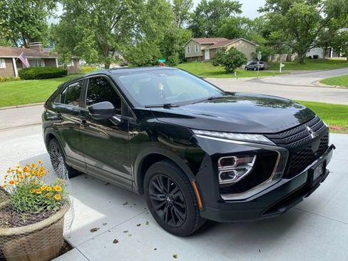 Used 2023 Mitsubishi Eclipse Cross LE AWD/4WD image 10