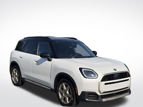 Used 2025 MINI Cooper Countryman S w/ Comfort Package Max AWD/4WD image 2
