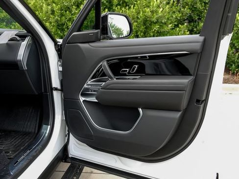 New 2026 Land Rover Range Rover SE AWD/4WD image 57