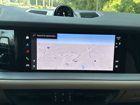 New 2025 Porsche Cayenne Coupe image 22