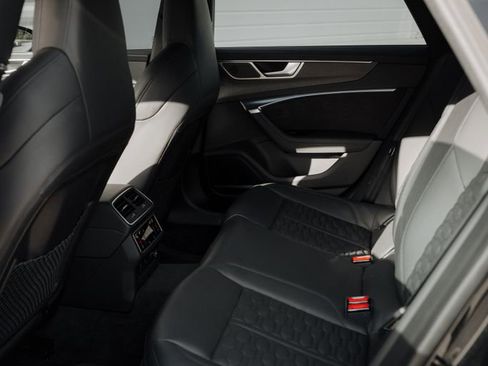 Used 2021 Audi RS 7 Sportback w/ RS 7 Executive Package image 11