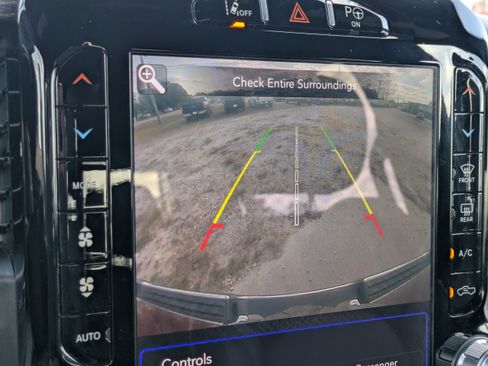 Used 2019 RAM 1500 Limited image 30