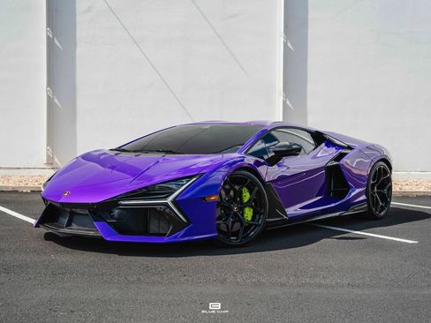 Used 2024 Lamborghini Revuelto AWD/4WD image 9