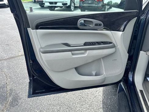 Used 2015 Buick Enclave Leather FWD image 13