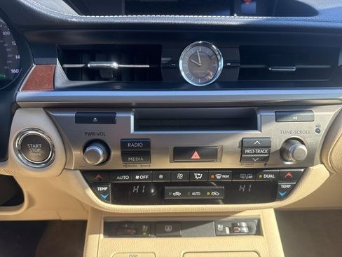 Used 2013 Lexus ES 350 350 image 30