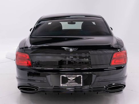 Used 2025 Bentley Flying Spur Plug-In Hybrid AWD/4WD image 4