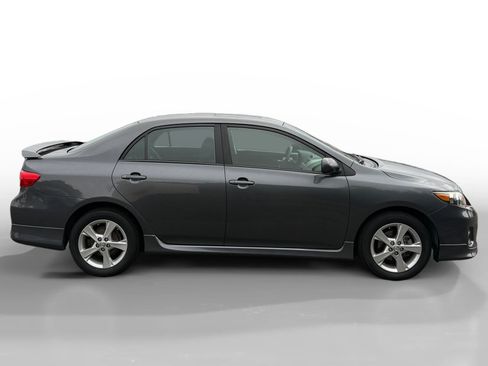 Used 2012 Toyota Corolla S image 6