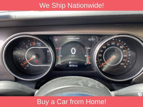 Used 2018 Jeep Wrangler Unlimited Sahara AWD/4WD image 27