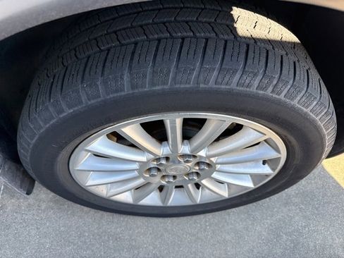 Used 2012 Buick Enclave Convenience image 10