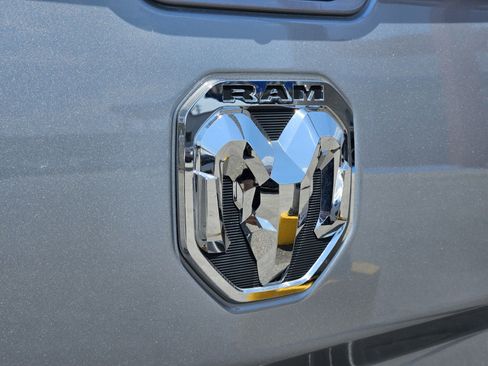 Used 2024 RAM 3500 Laramie AWD/4WD image 15