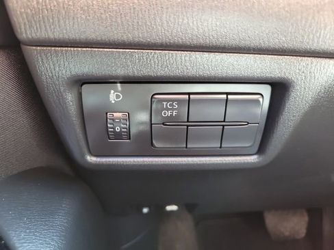 Used 2018 MAZDA CX-5 Sport image 23