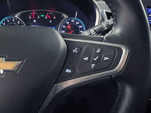 Used 2022 Chevrolet Equinox LT image 35
