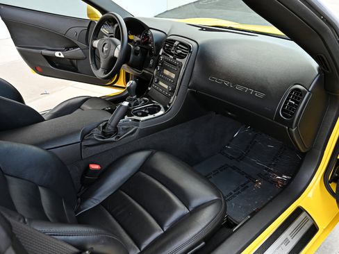 Used 2008 Chevrolet Corvette Coupe image 14