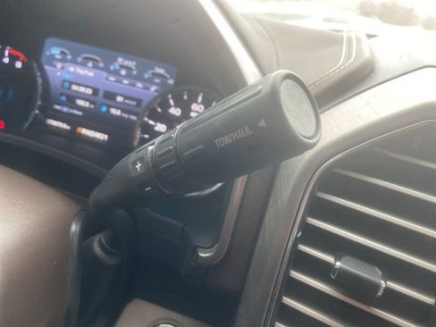 Used 2019 Ford F250 Limited w/ FX4 Off-Road Package image 18