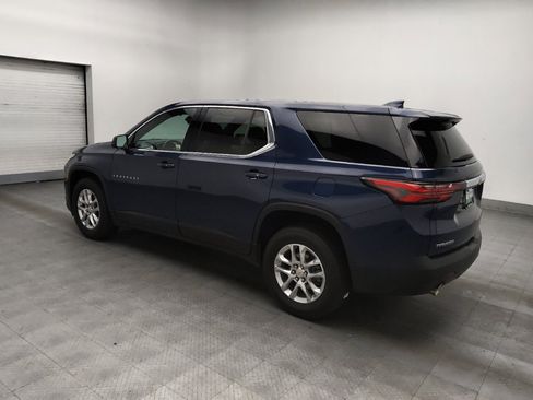 Used 2022 Chevrolet Traverse LS FWD image 3