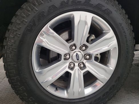 Used 2018 Ford F150 XLT w/ Equipment Group 302A Luxury RWD image 31