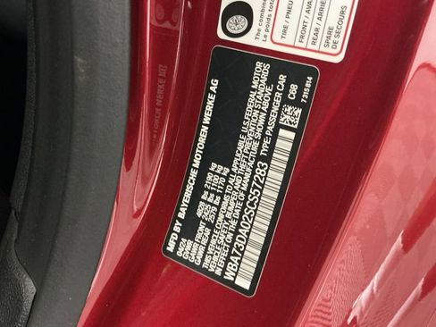 Certified 2025 BMW M440i Coupe w/ Premium Package image 32