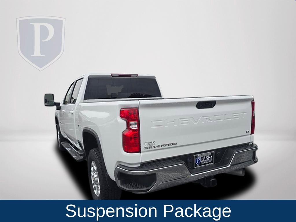 Used 2024 Chevrolet Silverado 2500 LT AWD/4WD image 9