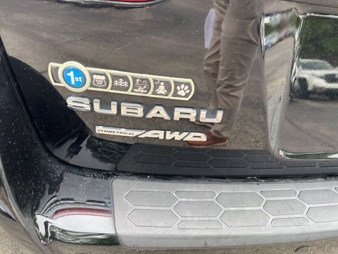 Used 2019 Subaru Crosstrek 2.0i Limited w/ Moonroof Package w/Navigation AWD/4WD image 5