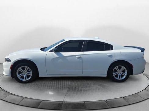 Used 2023 Dodge Charger SXT RWD image 2