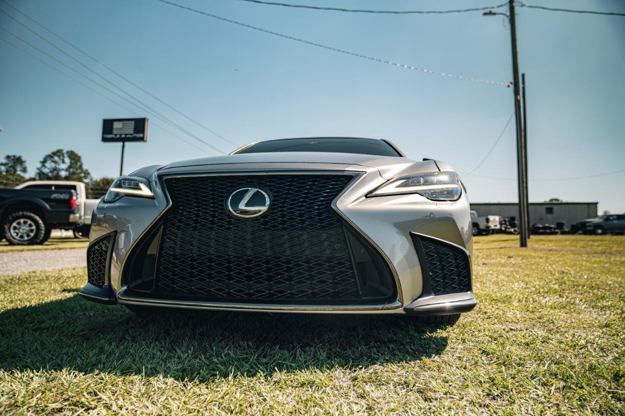 Used 2021 Lexus LS 500 F Sport w/ Accessory Package (Z2) RWD image 10