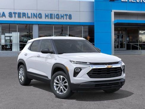 New 2026 Chevrolet TrailBlazer LS image 8
