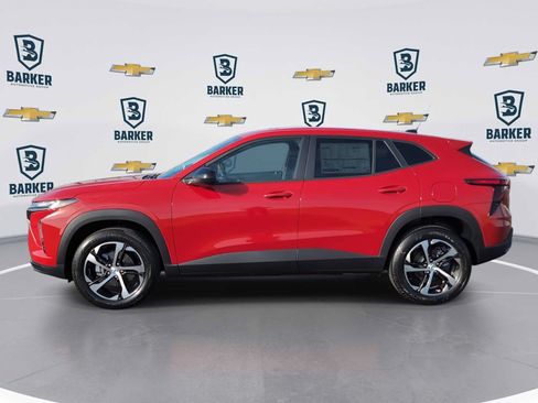New 2026 Chevrolet Trax RS FWD image 5