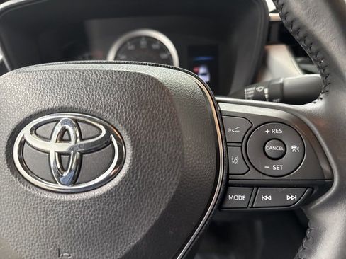 Used 2020 Toyota Corolla SE image 28