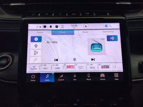 Used 2022 Jeep Grand Cherokee L Limited image 25