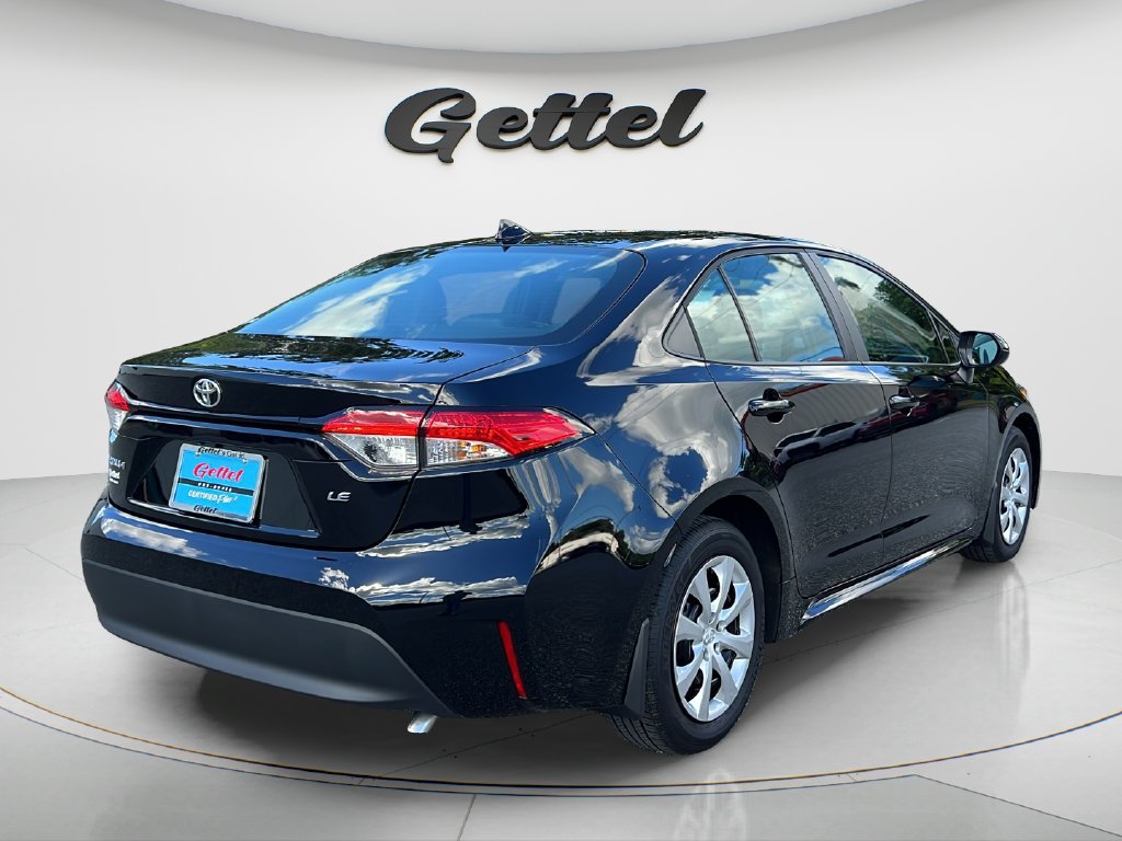 Used 2026 Toyota Corolla LE FWD image 5