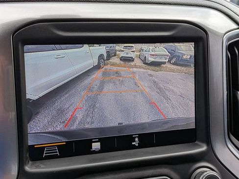 Used 2019 Chevrolet Silverado 1500 LT Trail Boss AWD/4WD image 21