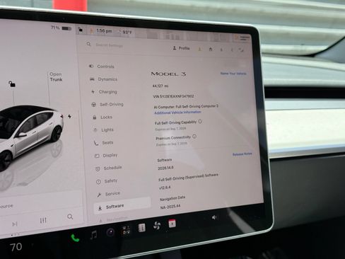 Used 2022 Tesla Model 3 Standard Range RWD image 28