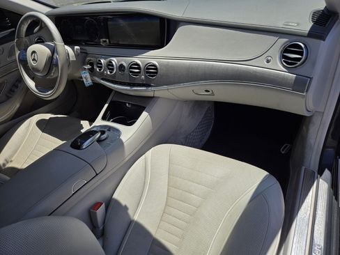 Used 2015 Mercedes-Benz S 550 Sedan image 14