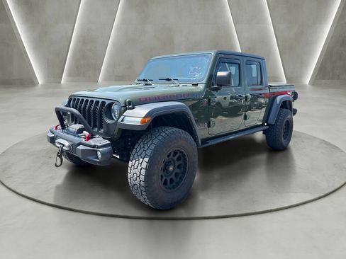 Used 2023 Jeep Gladiator Rubicon w/ LED Lighting Group AWD/4WD image 3