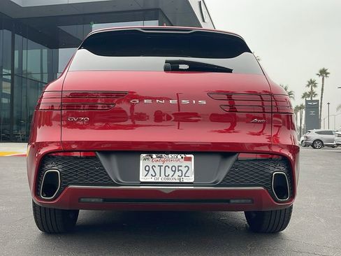 Used 2025 Genesis GV70 2.5T image 10