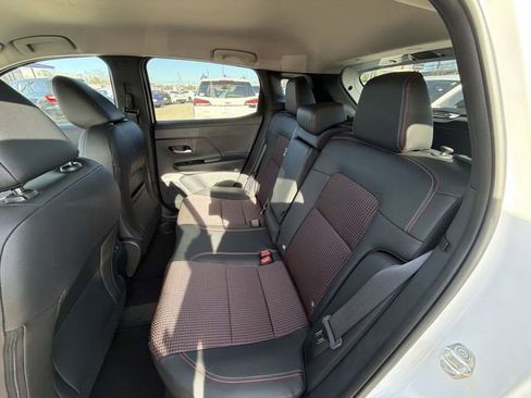 New 2026 Nissan Kicks SR w/ Cold Weather Package image 21