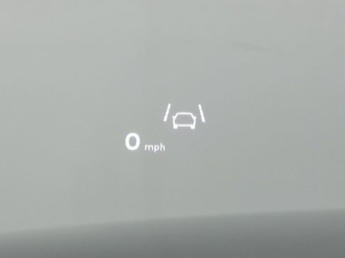 Used 2025 Bentley Flying Spur Plug-In Hybrid image 22