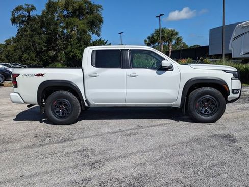 New 2025 Nissan Frontier PRO-4X w/ Interior Protection Package image 4