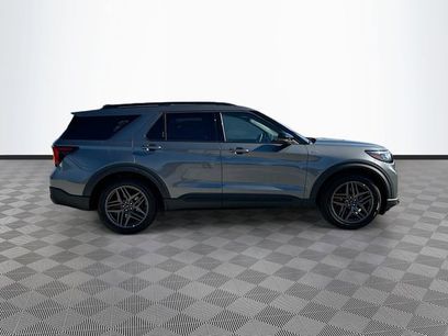 Used 2026 Ford Explorer ST-Line w/ ST-Line Street Pack