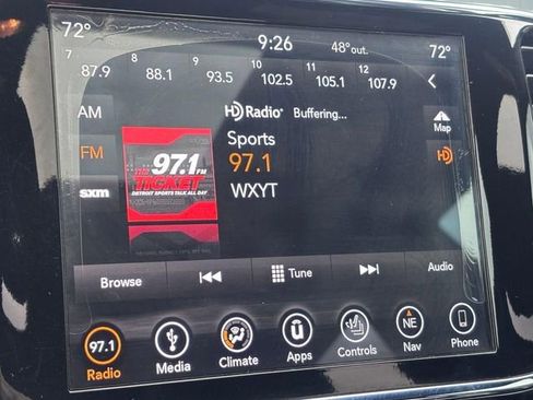 Used 2019 Jeep Grand Cherokee Limited image 21