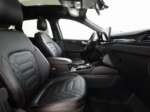 Used 2023 Ford Escape ST-Line Elite w/ Premium Technology Package image 24