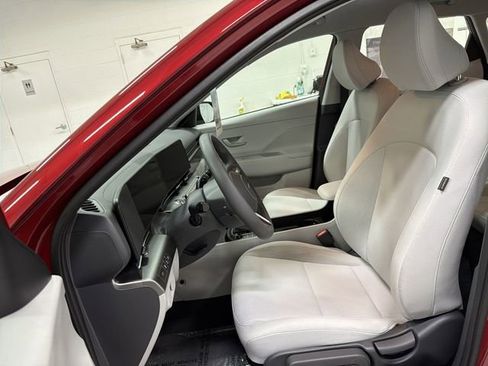 Used 2026 Hyundai Kona SE FWD image 19
